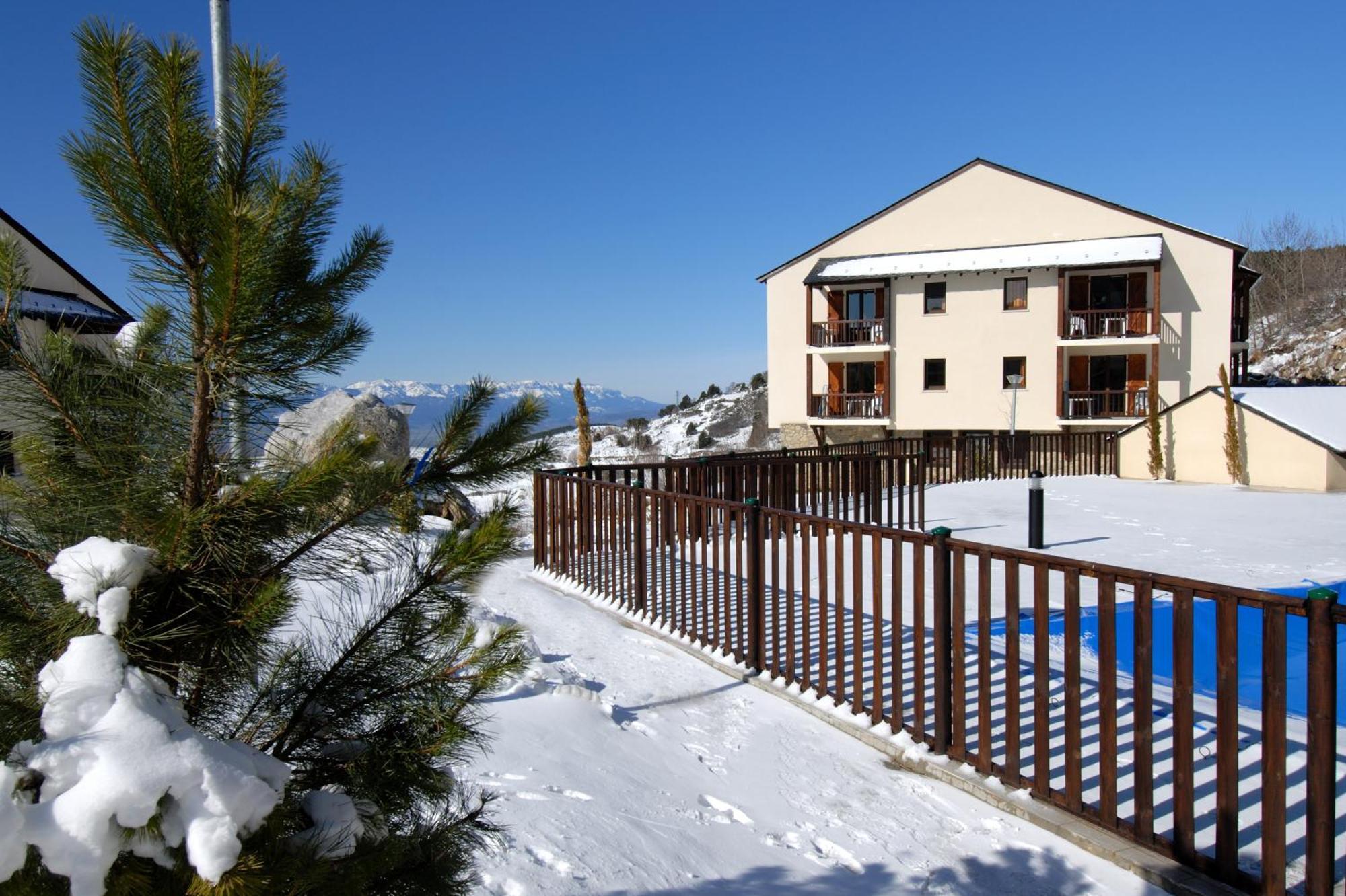 Residence Odalys Mille Soleils Font-Romeu-Odeillo-Via Kültér fotó
